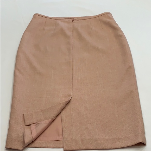 Le Suit size 6 blush pink skirt (A8) - Picture 2 of 5